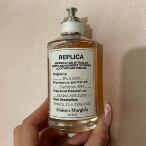 Maison Margiela Replica On a Date Perfume